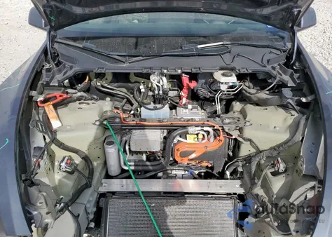 2023 Tesla Model Y z USA, uszkodzony, nr VIN 7SAYGDEF3PF896859